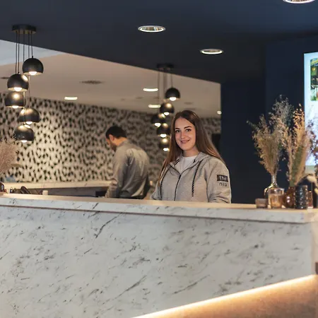 - The Niu, Kettle Vaihingen By Ihg 3*