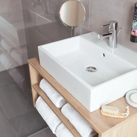 - The Niu, Kettle Vaihingen By Ihg Stuttgart