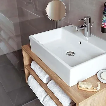 - The Niu, Kettle Vaihingen By Ihg ホテル シュトゥットガルト