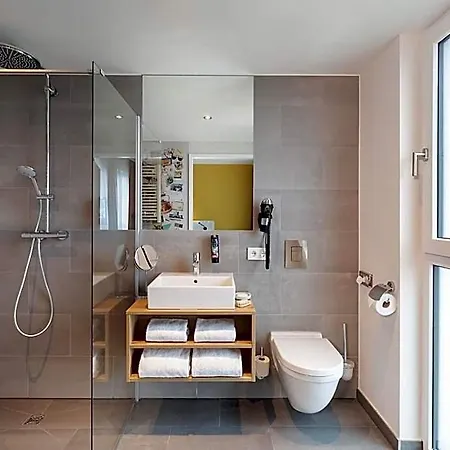 - The Niu, Kettle Vaihingen By Ihg 3* シュトゥットガルト